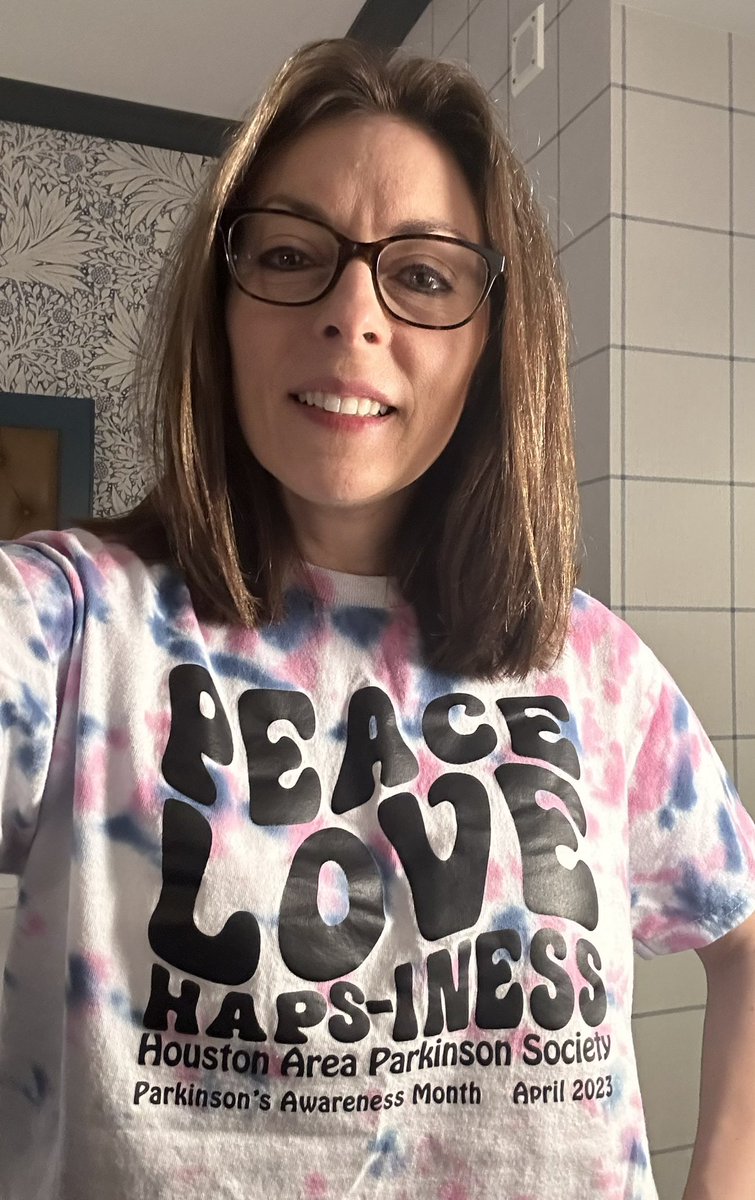 crist_kathleen's tweet image. Parkinson’s Awareness Month day 15 o f @HAPSONLINE and PD facts. Today’s fact: 1. More men than women have Parkinson’s #TeamHAPS #PDAwareness