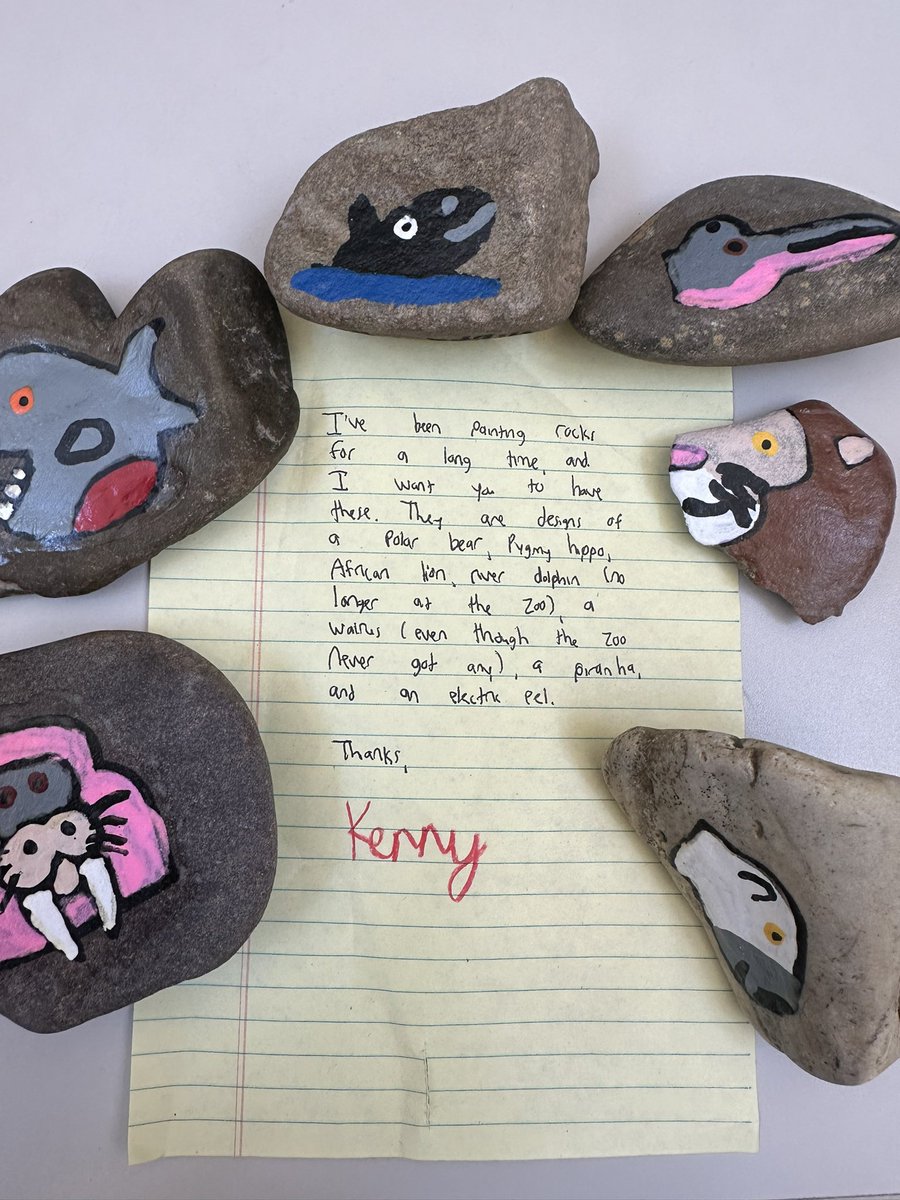 Mailbag time 📫 Thank you to Kenny who sent these beautiful painted rocks of some of the animals we have here at Zoo!
