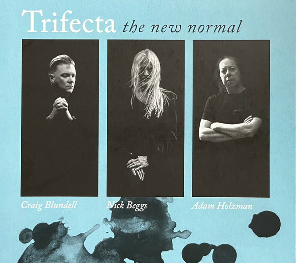 balangereis's tweet photo. #NP: #NowPlaying:
Trifecta - 'The New Normal' (2024)
More intense and insane #Trifecta jazzfusionprog. Complex rhythms (#CraigBlundell), marvellous Moog extravaganza (#AdamHolzman) and weird stick/bass and voicings (#NickBeggs). Entertaining stuff.
@Albums2Hear https://t.co/IDFrsbTNSm