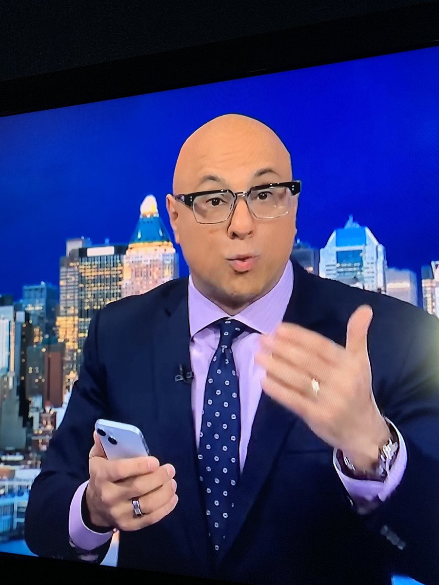 Why@MSNBC why do I have to have this guy yelling in my face after every video you have on YouTube? It’s really obnoxious and bad PR.