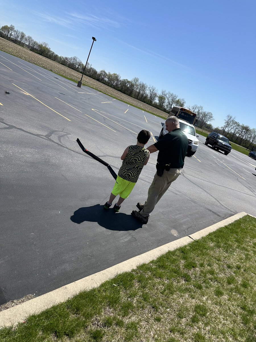 LifeSkillsPHS's tweet photo. Thank you to our SRO, Mr. Swartzell for doing some demos today for our students. #PantherPride https://t.co/xtU6afZtDP