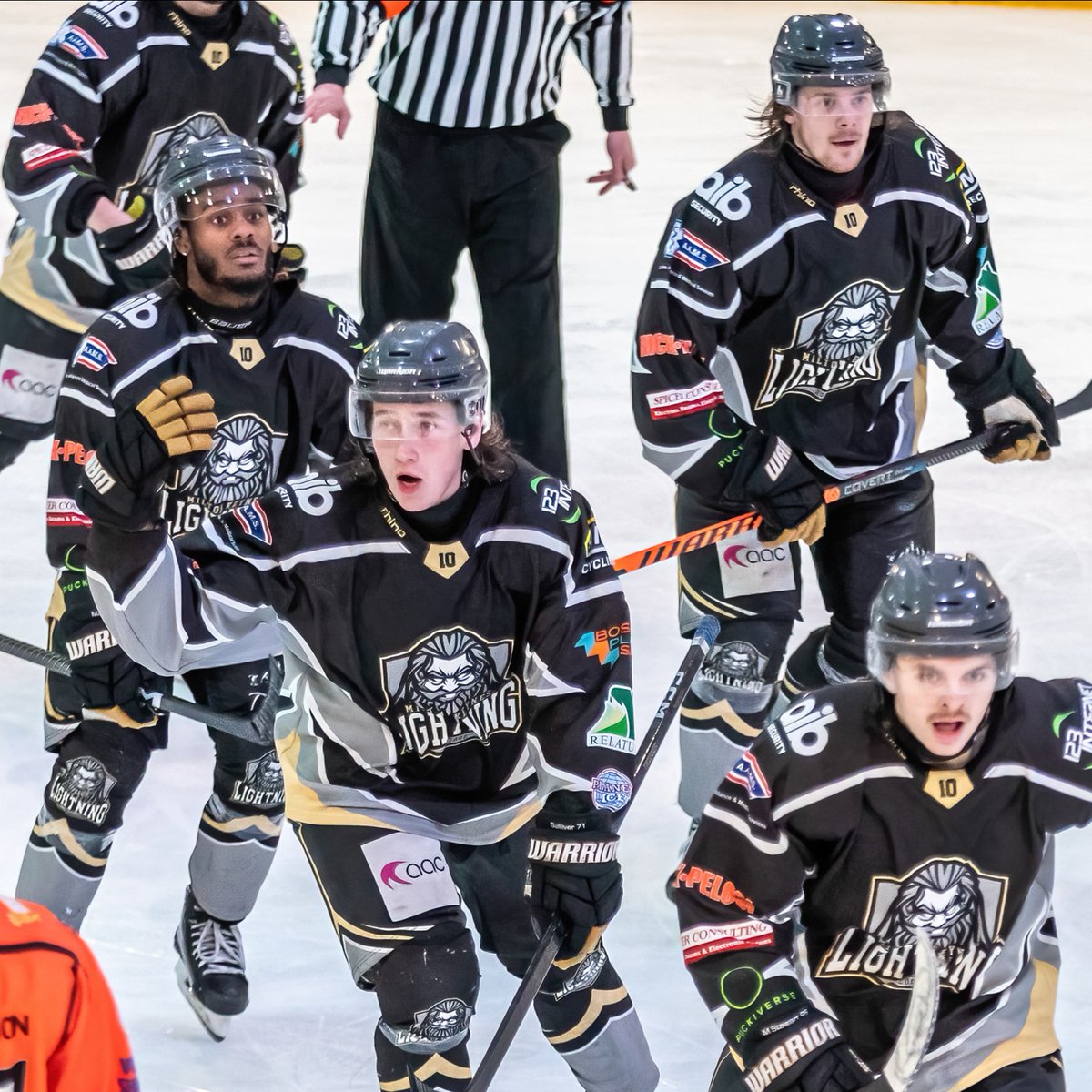 📺 Highlights Time 📺 Catch the action from Saturday's Playoff game between MK Lightning and Telford Tigers. 🎥 youtu.be/Cy2caNG0NtE We are back home for our final home fixture of the 2023/24 season 😢 . Come and join us! 🎟️ bit.ly/WatchMKL