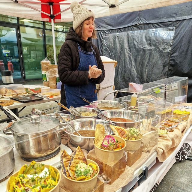 This week brings us yet another brand new guest trader! Dough Business will be at the market on Friday, bringing their Turkish Gozleme and side salads.
#bristolmarket #foodanddrink #bristolfoodies #foodie #takeaway #bristollunch #lunchinspiration #bristolstreetfood #bristoleats