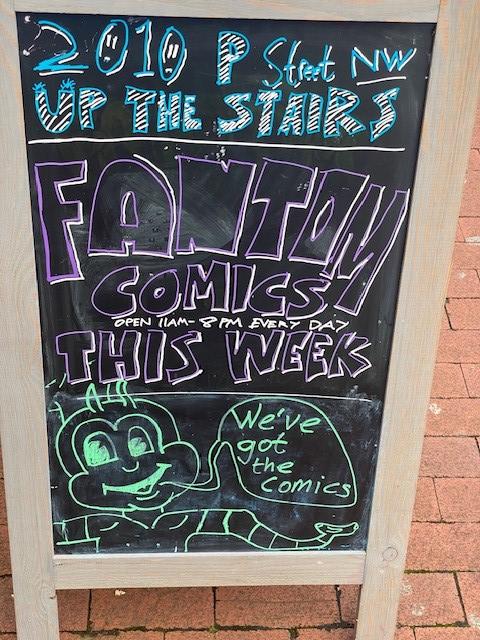 RIDupontCircle's tweet photo. Comic lovers, we have the coolest comic shop right next door! https://t.co/qu1mx714xw