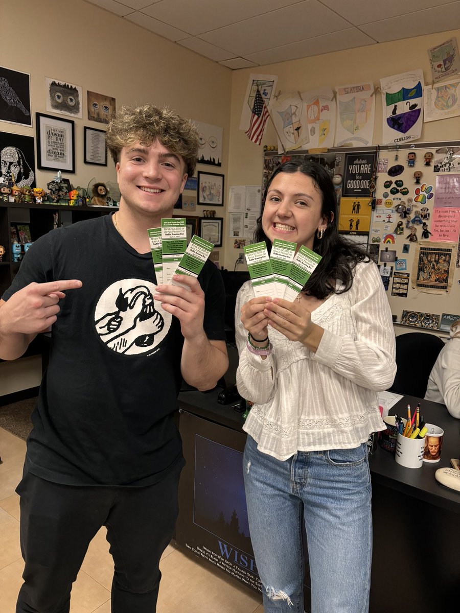 ATTENTION SF: Get those raffle tickets in by THIS THURSDAY, APRIL 18!! The deadline is quickly approaching, and you don’t want to miss out on these AWESOME PRIZES!!!💙