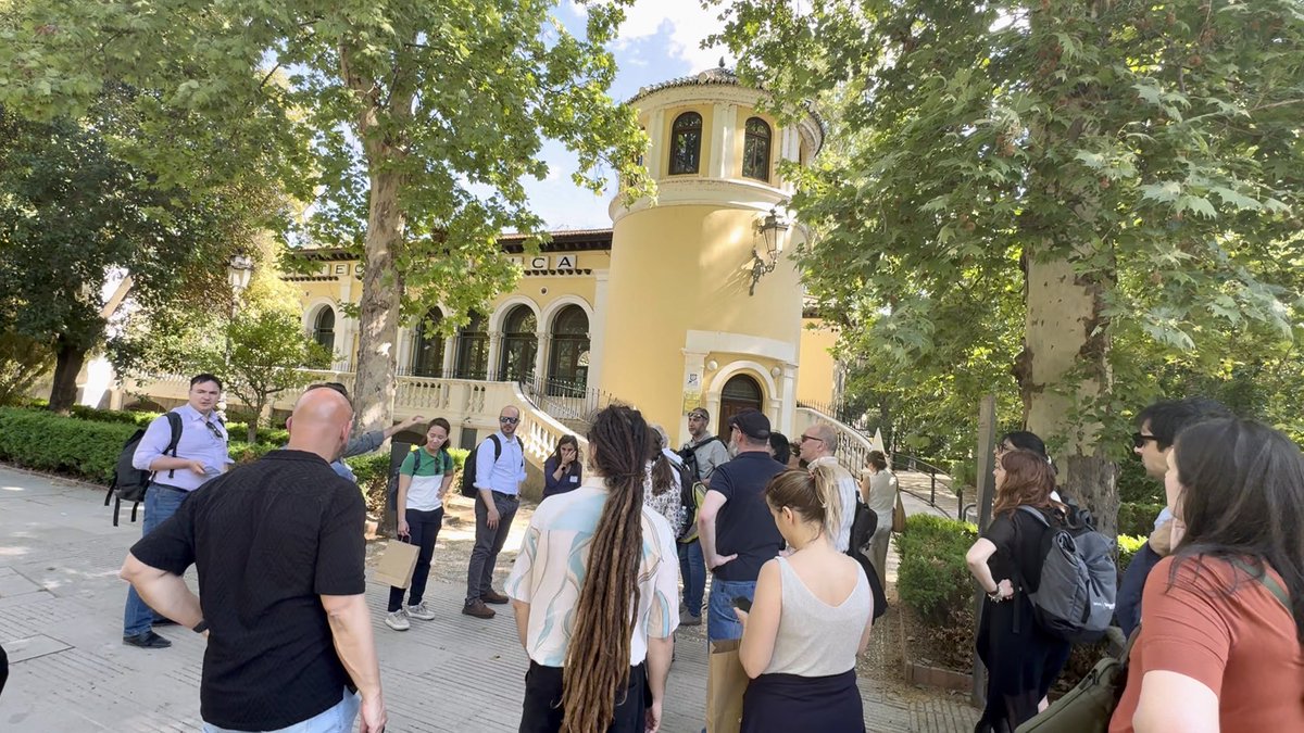 AEGranada's tweet photo. Participants in the @pocityf project meeting take a walk through Granada to learn about different actions carried out in buildings such as the city's Town Hall and the Public Library. @dipgra @aytogr 

#GranadaTerritorioSostenible https://t.co/QB2x61kKNW