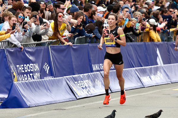 RunBlogRun's tweet photo. The first American woman was #EmmaBates. Emma just got over injuries, her 12th place in 2:27.18. Emma had to withdraw from the US Olympic Trials, so this was a wonderful reminder of how amazing Emma Bates is as a marathoner! #Boston128,
#Bostonmarathon, #adidasrunning, #bankofAmerica, #boston, #marathon, #womensrunning, #Paris2024, #kevmofoto,