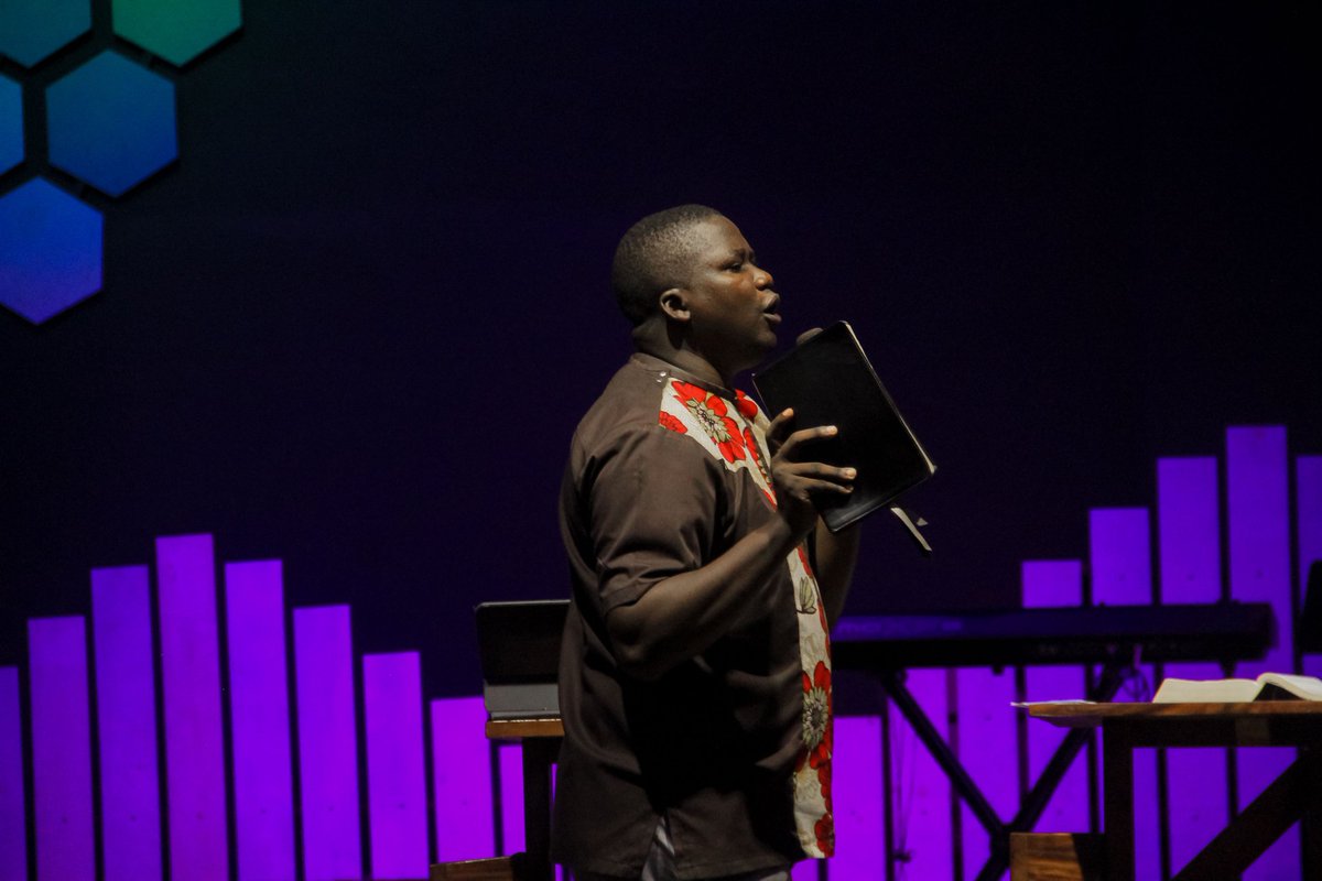 LifeChurchUg's tweet photo. What a sharing we did have from our Lead Pastor @rsenkungu yesterday in Namasuba.
We have to hold onto the promises of God faithfully, having a great and powerful guidance from the Word of God.
#LifeChurchUganda #LoveGod #ShareHisLove #TakingGround https://t.co/iSEggMQ4xK