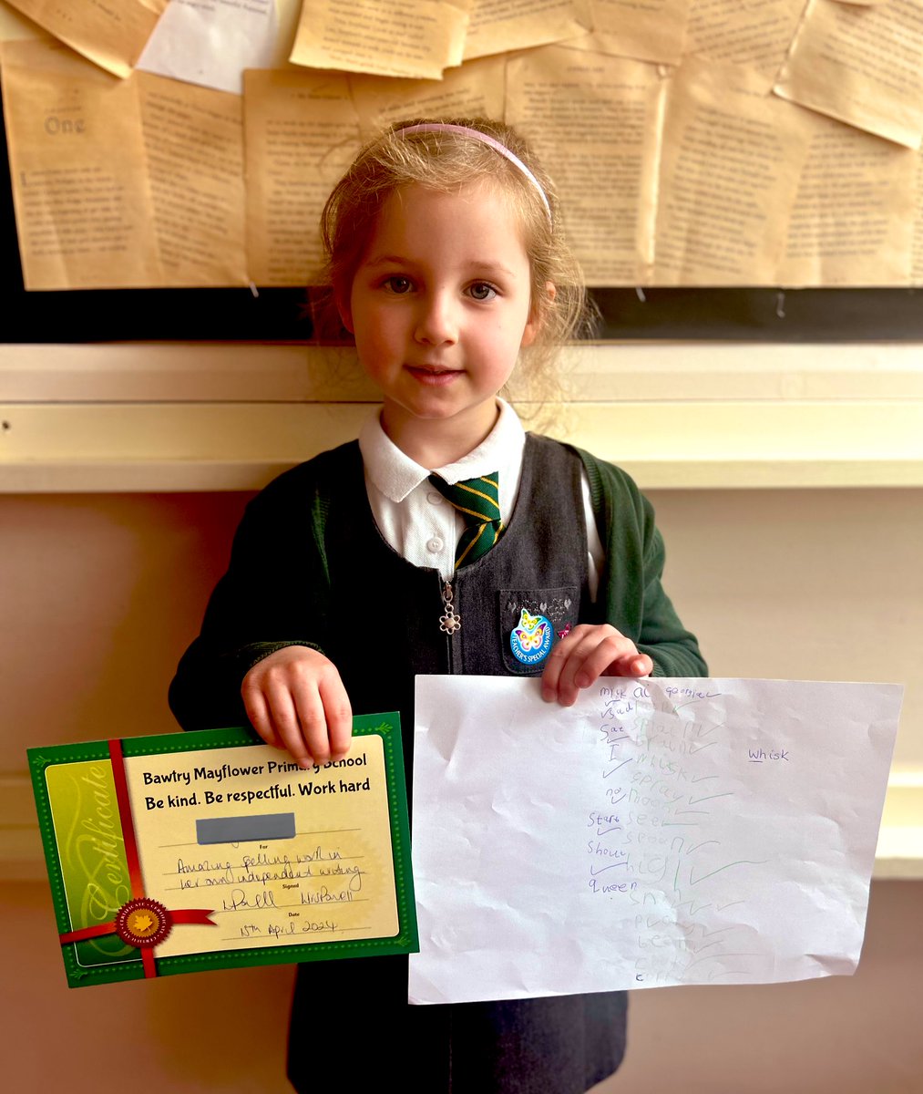 Welcome Back for our final term! It’s such an exciting term full of events for all our families. But what a special way to start the week with our first Headteacher award handed out today! Amazing independent work G from your EYFS RWI sessions! @DoncasterRwm @RuthMiskinEdu