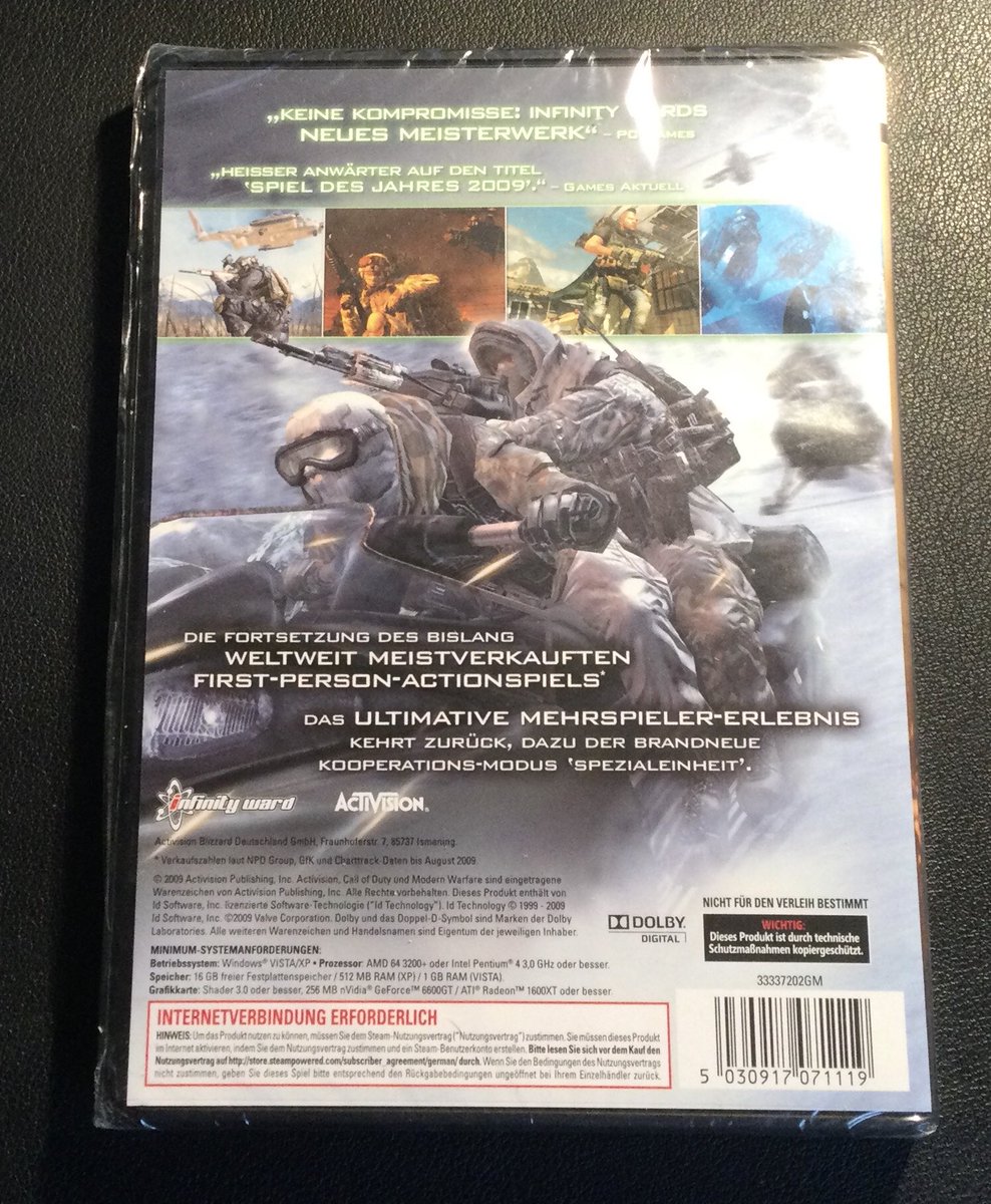 teamnimok's tweet photo. Ahoi, hat jemand zufällig Interesse an einer noch original eingeschweißten Call of Duty - Modern Warfare 2 - DVD für den PC aus dem Jahr 2009 für 60€?!? - Einfach eine DM schreiben.    #CoD #CallofDuty #CallOfDuty https://t.co/XFEeOTt21V