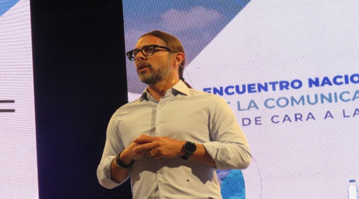 #NotiMippCI 📰🗞| Ministro Fredy Ñáñez rechaza postura de ultraderechista a Ley contra el Fascismo. Lea más⏩instagram.com/p/C5ynKEvR00h/
#VamosPaLanteMaduro