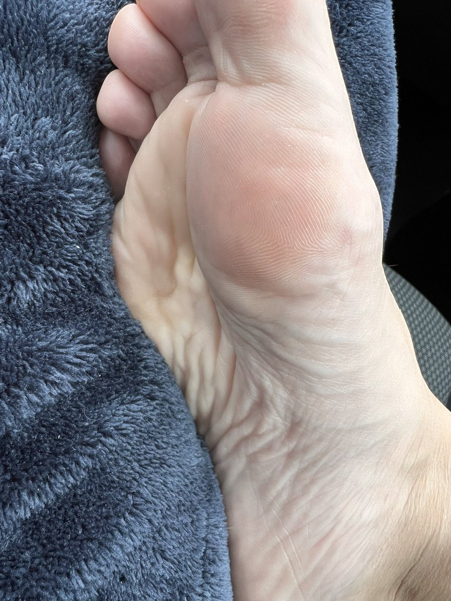 Devine Goddess tweet media