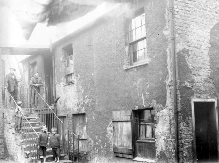 A photograph of number 41 Burnside St, Cowcaddens, taken in circa 1925 in 
Glasgow