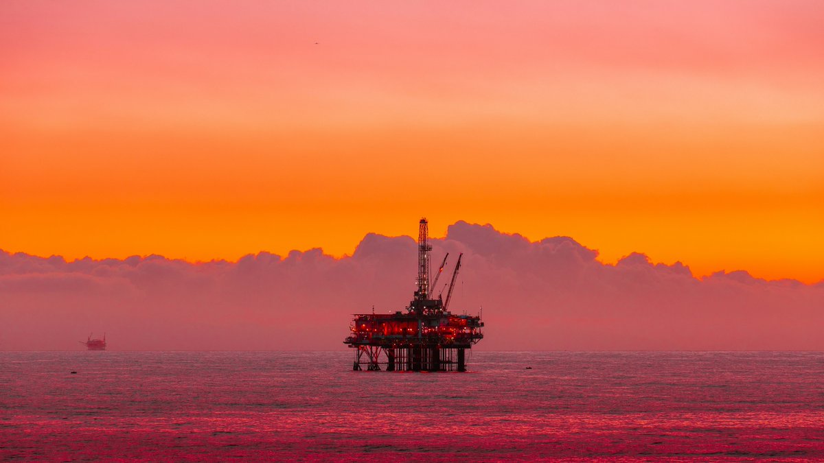 Saudi Aramco’s CEO said the world “should abandon the fantasy of phasing out oil and gas.” Check out this month’s round up of the biggest developments in the oil & gas industry through the #energytransition. ➡️zerocarbon-analytics.org/wp-content/upl… #oilandgas