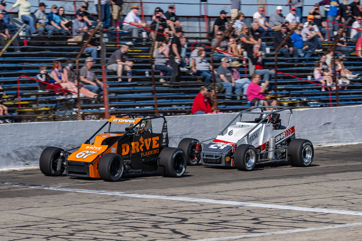 500 Sprint Car Tour (@500sprinttour) on Twitter photo After starting 14th and finishing 4th, <a href="/kyleogara/">Kyle O'Gara</a> was on the move Sunday in the 24th Glen Niebel Classic presented by CB Fabricating at <a href="/AndersonSpeedwy/">Anderson Speedway</a>!
O'Gara's determined drive makes him the first Hard Charger of the 2024 season!
📷Jack Kessler After starting 14th and finishing 4th, <a href="/kyleogara/">Kyle O'Gara</a> was on the move Sunday in the 24th Glen Niebel Classic presented by CB Fabricating at <a href="/AndersonSpeedwy/">Anderson Speedway</a>!
O'Gara's determined drive makes him the first Hard Charger of the 2024 season!
📷Jack Kessler