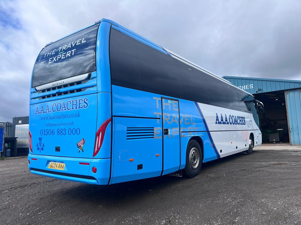 ApexSigns's tweet image. Another coach done and ready to go for AAA Coaches Edinburgh. 

Move your business to the next level with effective vehicle graphics. 
#signs #vinyl #edinburgh #graphics #teamwork.