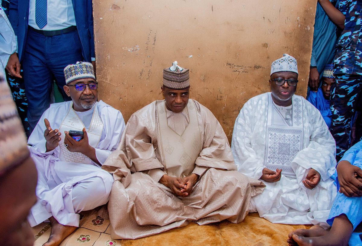AWTambuwal tweet picture