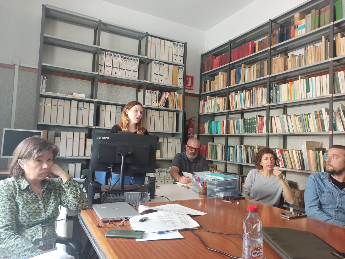 CoopsAgroCV's tweet photo. En la mañana de hoy hemos participado en una reunión de seguimiento de #DETECTORYZA, en la que hemos planificado las actuaciones previstas hasta la finalización de este proyecto financiado por la @GVAavi. También hemos revisado los avances e hitos de los últimos meses.
#arroz https://t.co/7rUxMLAH3s