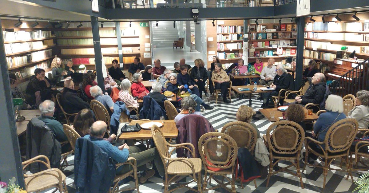 CAFÈ FILOSÓFIC tweet media