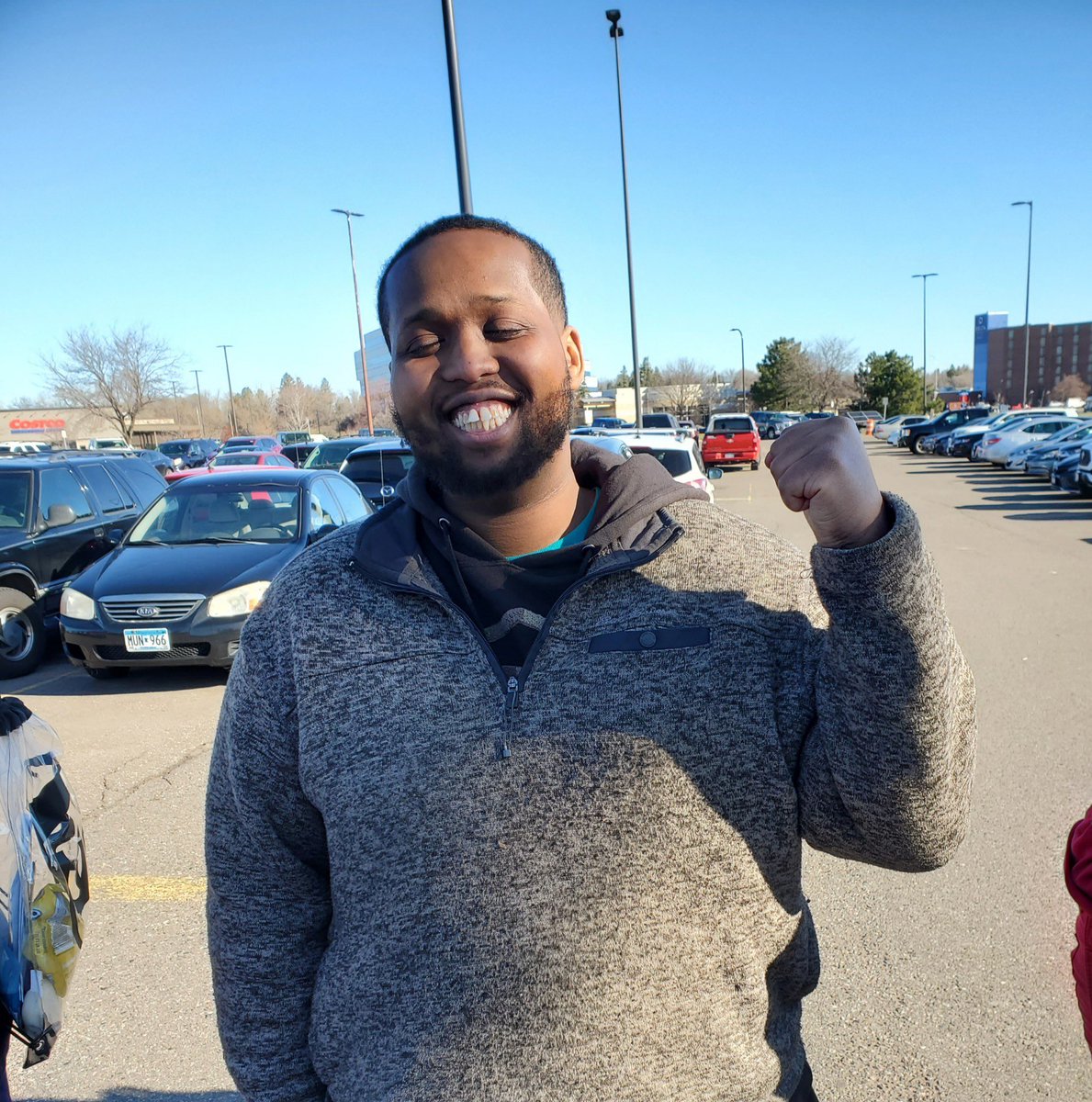 The UPS - @Teamsters Contract enforcement efforts continue at our Broadway hub in Minneapolis. Our Part-Timers are making their voices heard and holding the company accountable every day. 👊🏽