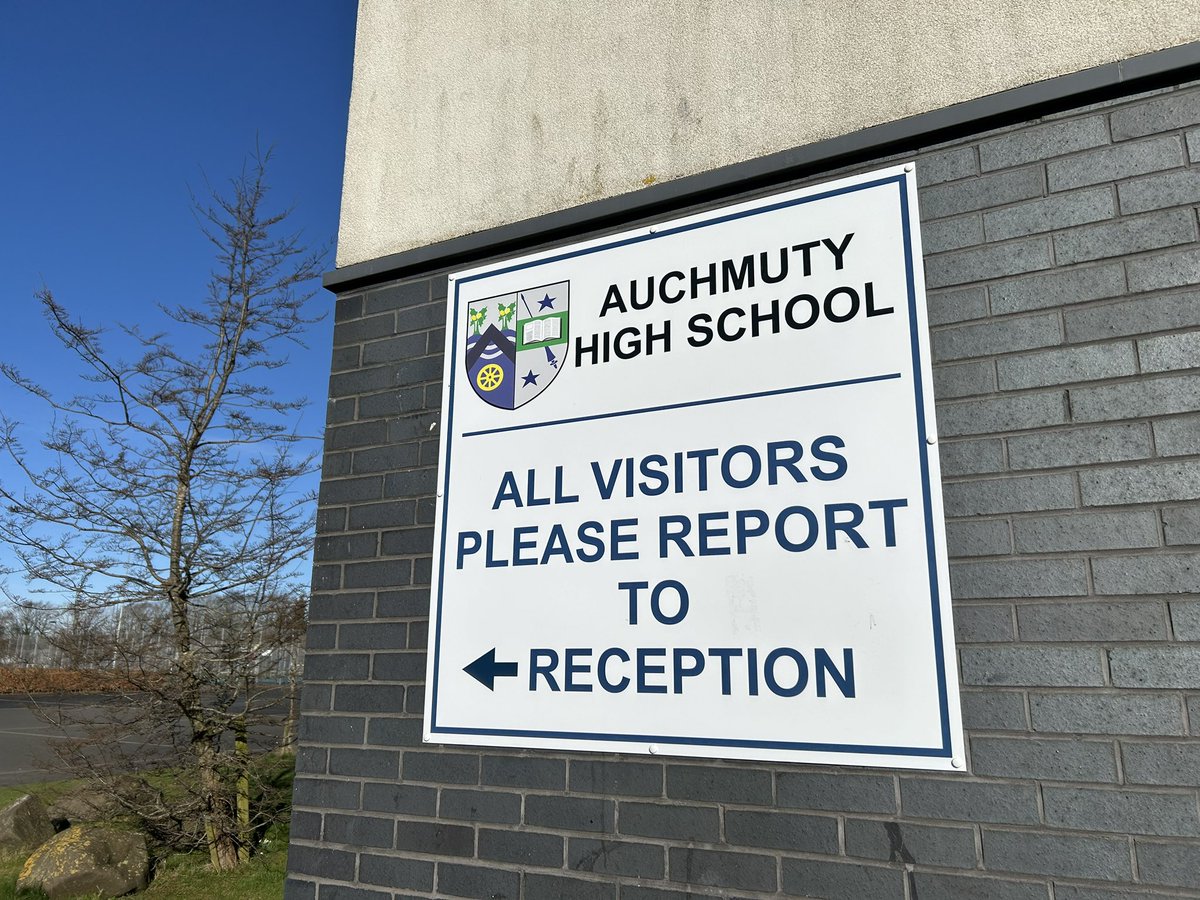 Great 1st day back after the Easter holidays. Both pupils of Auchmuty and Queen Anne High School developed their skills in identifying hazards and understanding risk. #Fife @PathsforAll #SCSP @transcotland @Enable_Tweets