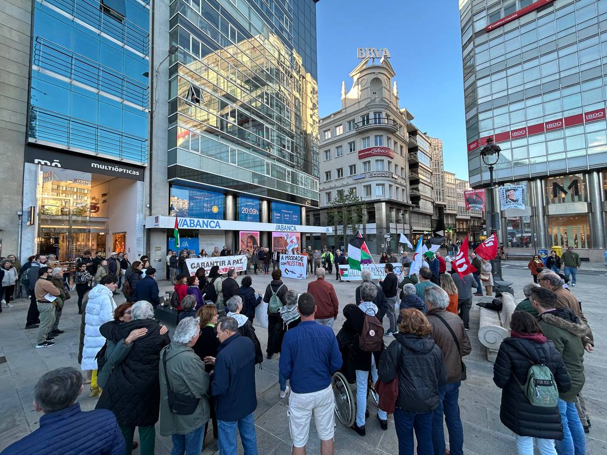 PodemosCoruna's tweet photo. A impunidade de Israel terá consecuencias insospeitadas. Os gobernos occidentais non poden seguir amparando a un Estado criminal. 

Estamos co pobo palestino! 

Paremos o xenocidio! https://t.co/9luEuW3Rg6