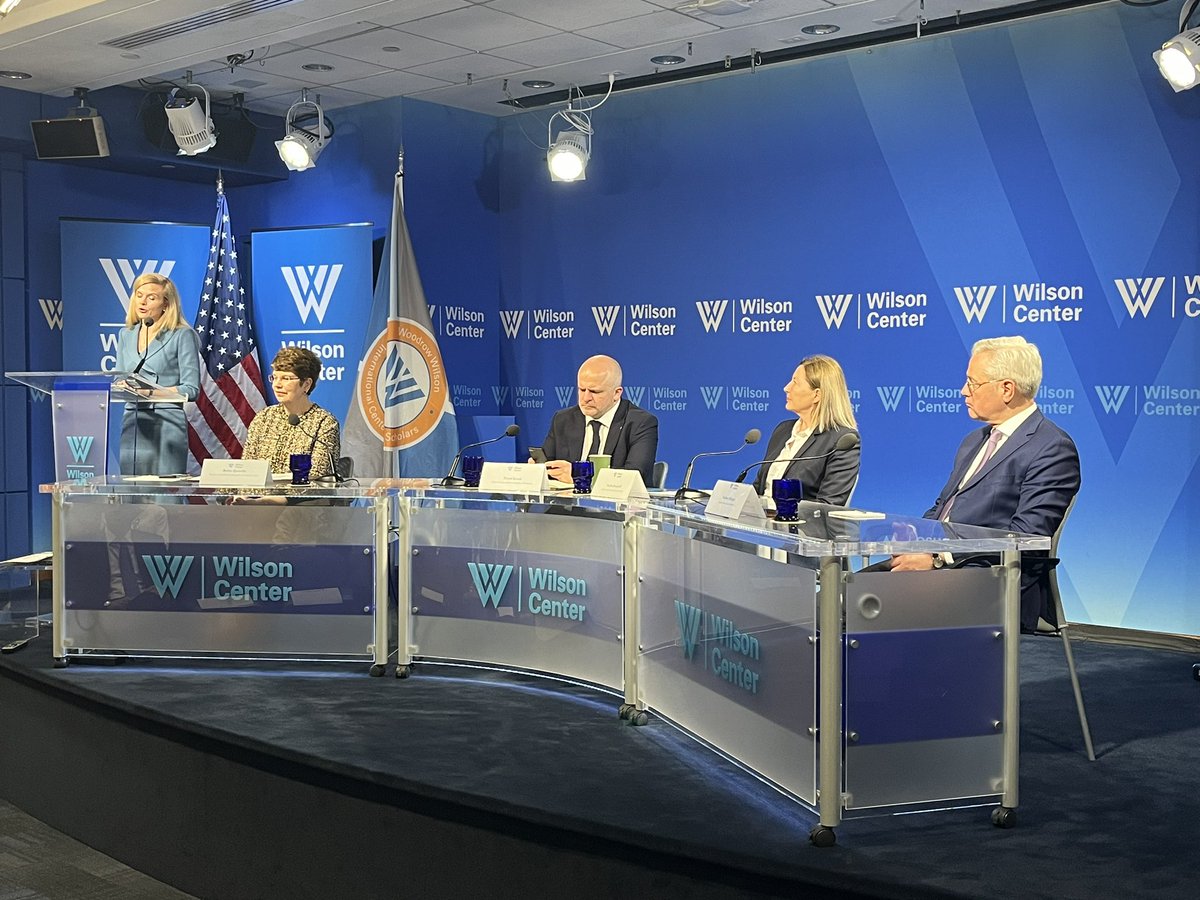 Global Europe Program (@wilsoncentergep) on Twitter photo 🔴 LIVE | First joint parliamentary delegation of the Weimar Triangle to Washington, DC at <a href="/TheWilsonCenter/">The Wilson Center</a>. 🔴 LIVE | First joint parliamentary delegation of the Weimar Triangle to Washington, DC at <a href="/TheWilsonCenter/">The Wilson Center</a>.