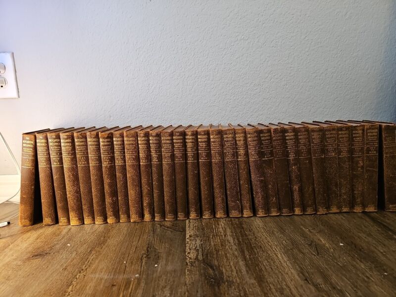 1911 Encyclopaedia Britannica 11th Edition Complete Set Twenty-Nine Volumes ebay.com/itm/1911-Encyc… #ad 📖
