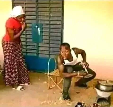 Girls if you catch your husband or boyfriend stealing soup, what will you do to him? Guys go through comments and pick a wife material 😂