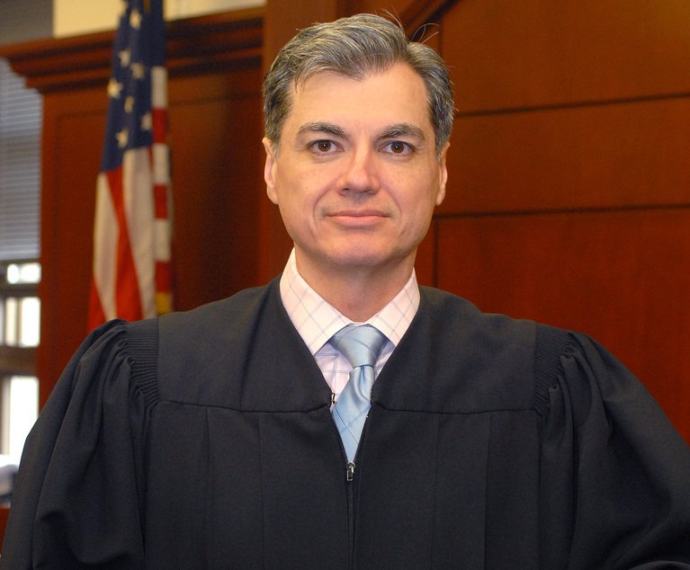 Who thinks Judge Merchan is a corrupt shit-bag?