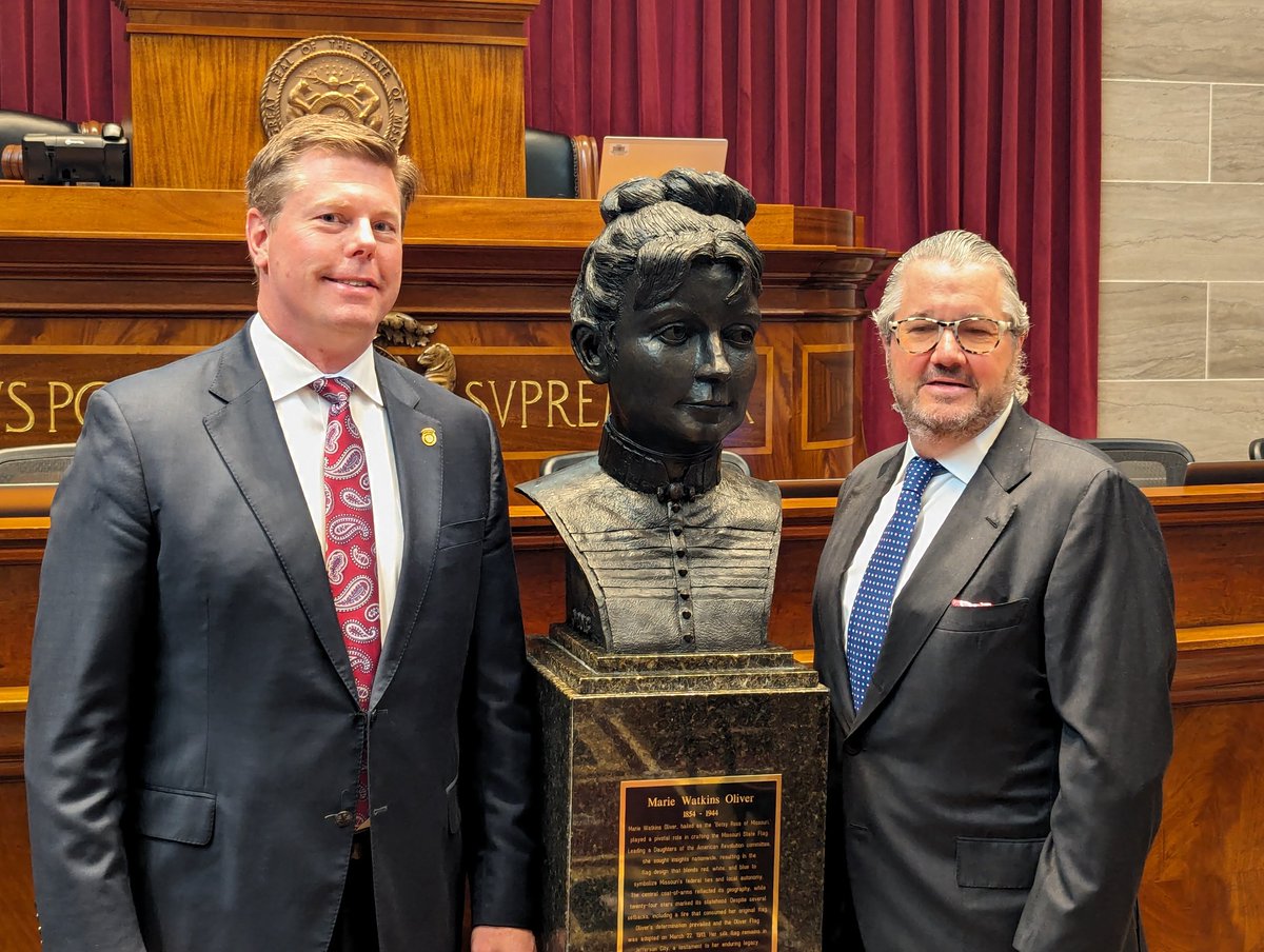 Marie Watkins Oliver has been inducted today into the Hall of Famous Missourians. She is known as 'The Betsy Ross of Missouri' for helping to design and create the state flag. From left: House Speaker Dean Plocher and Oliver's Great Great Grandson, Jack Oliver. #moleg #mogov