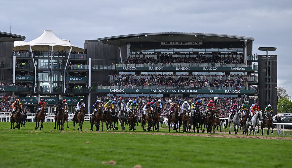 This week’s column: The Grand National - The past, the present and the future. RTs appreciated. attheraces.com/blogs/kevin-bl…