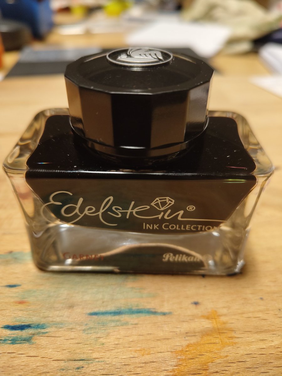 habe gerade das "sehr wichtige Geburtstagsgeschenk" hiermit beendet. 😌🥰 Erweiterungen bleiben aber möglich und wahrscheinlich, aber vorerst bin ich fertig...