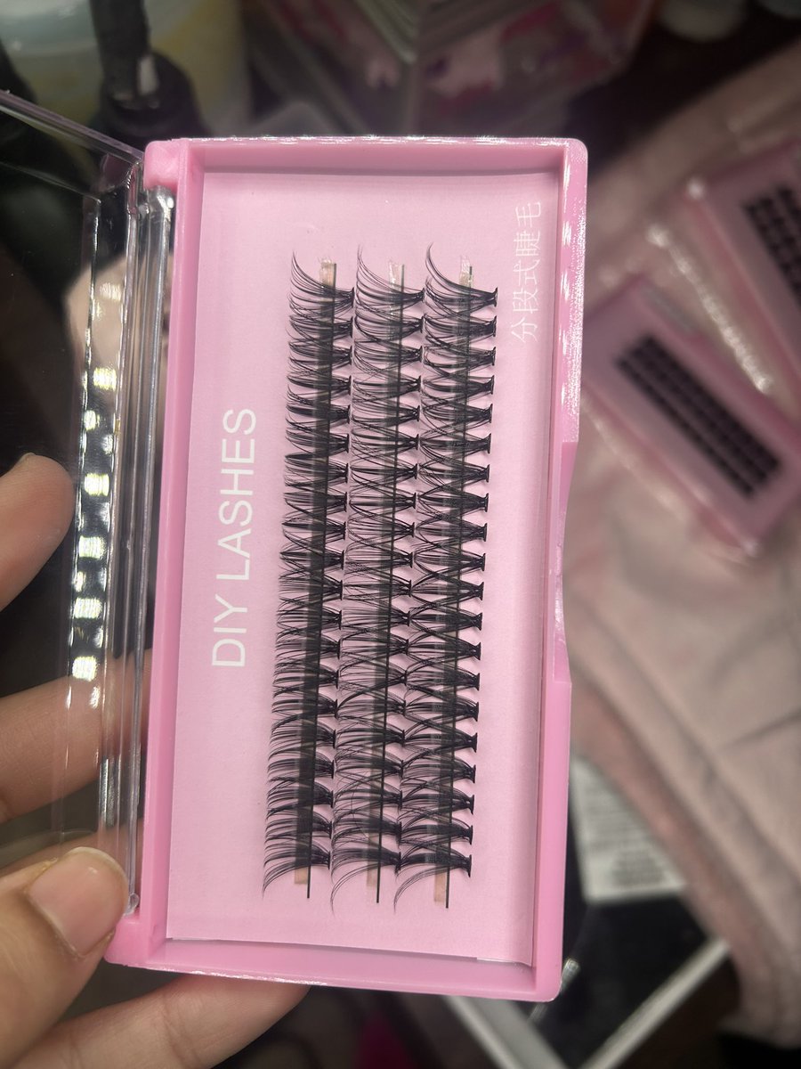 _taliamariee's tweet image. I never post on here about my business💕 but check me out at Lia’s Lovely Lashes &amp;amp; Beauty 🔥 I am am a traveling lash artist and U.S wholesale lash vendor! #ohiolashes #travelinglashartist #wholesalelashvendor #liamariebeauty #akronlashtech
