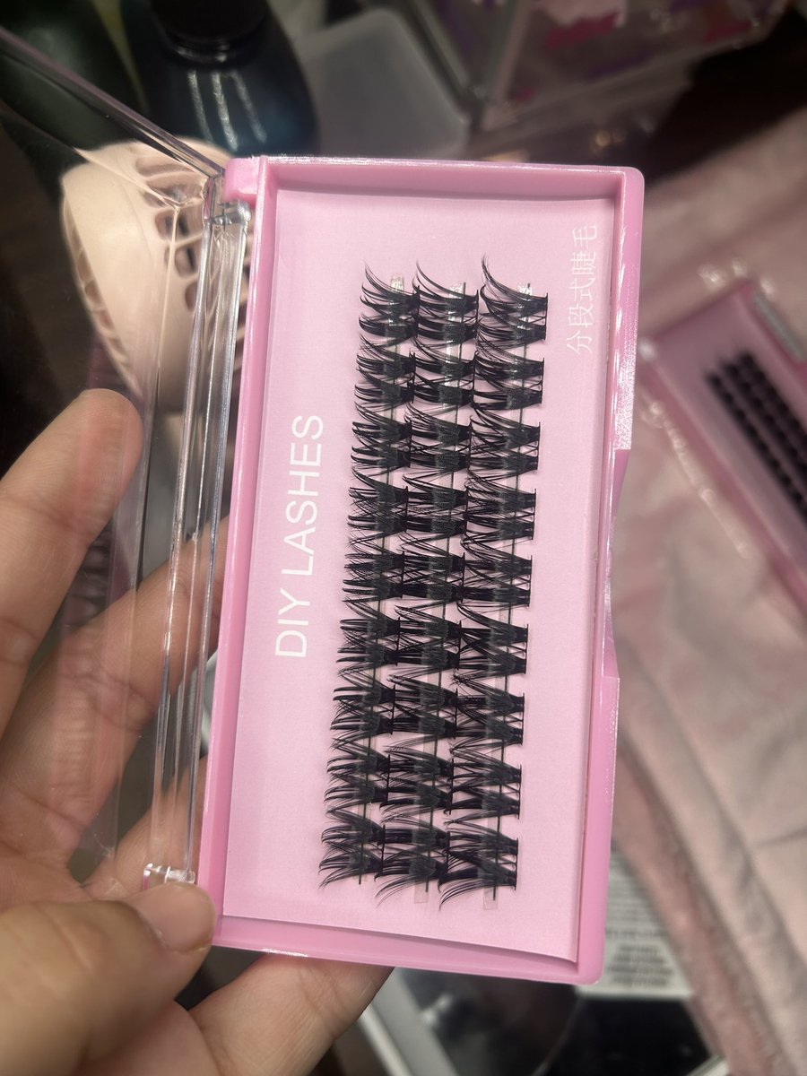 _taliamariee's tweet image. I never post on here about my business💕 but check me out at Lia’s Lovely Lashes &amp;amp; Beauty 🔥 I am am a traveling lash artist and U.S wholesale lash vendor! #ohiolashes #travelinglashartist #wholesalelashvendor #liamariebeauty #akronlashtech