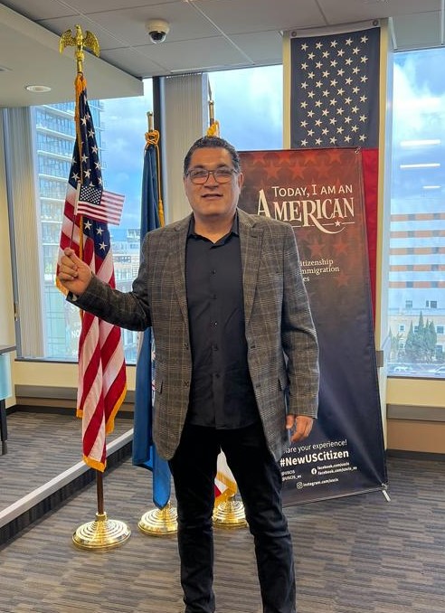 Congratulations to Eric Cazessus! He became a U.S. Citizen. If you want help in studying and learning English to pass the citizenship exam and interview, study with us for free, just like Eric did. #SUHSDAdultEd #adulteducation #adulted #AdultEdu #newcitizen #NewUSCitizen