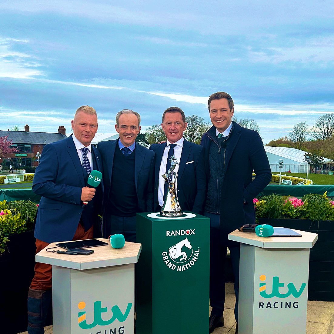 Record figures for The Opening Show on Grand National Day with over half a million people tuning in. Big thanks to all the team who work on the programme @itvracing 👏👏