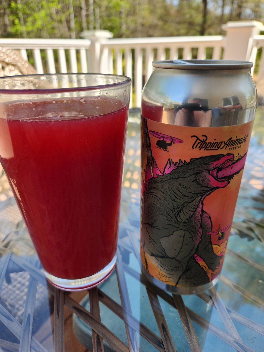 BeerLabelFan's tweet image. First post to the new page: @trippinganimals  Gojira sour ale w/ dragon fruit, passion fruit, and pineapple. *Look at this gorgeous label*! Definitely a sour I'll take on vacation. Some seriously passionate fruit. 4.8/5

Tunes: Blue Oyster Cult - Go Go Godzilla, of course