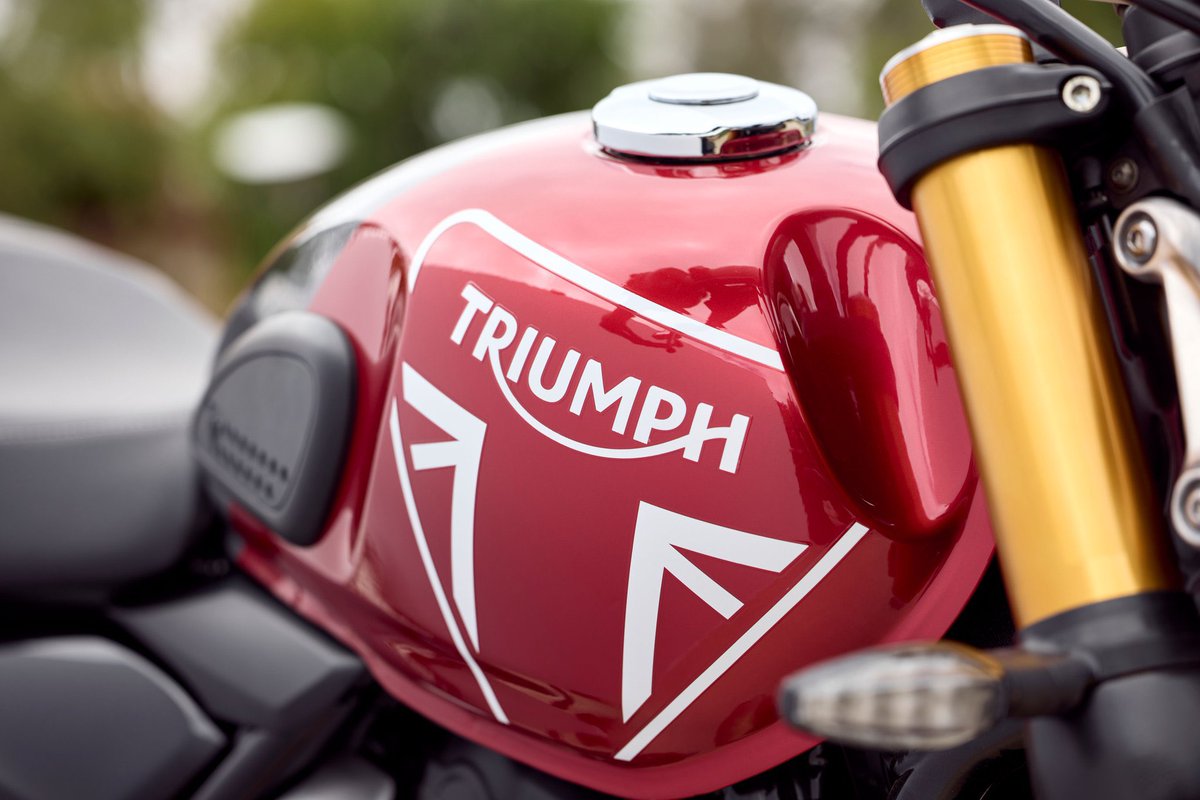 With its stunning aesthetics, remarkable responsiveness, agile handling, and meticulous construction, the Triumph Speed 400 redefines the standard for its class. #ForTheRide #TriumphMotorcycles #Speed400 #ModernClassics