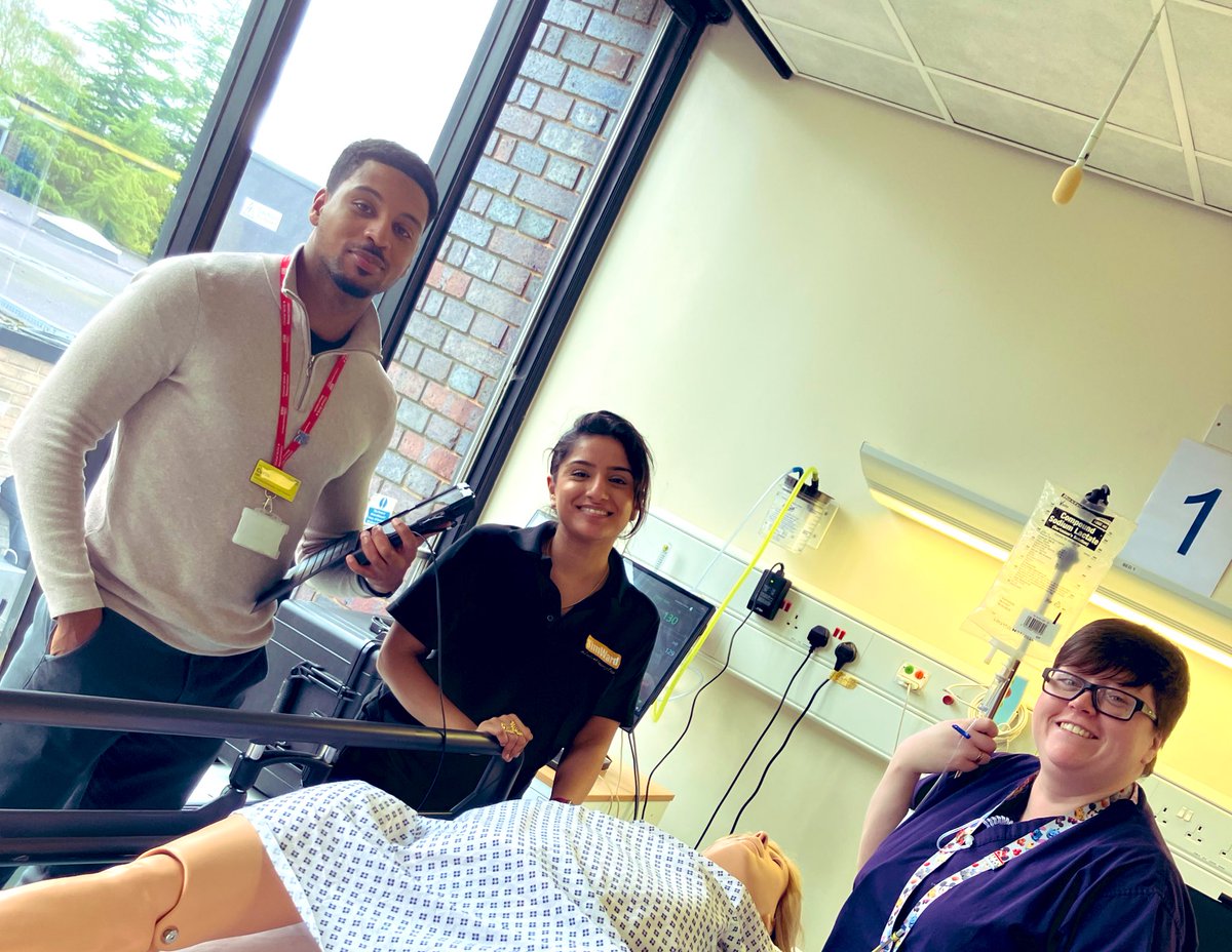 Amazing team today <a href="/SimWardWolvo/">SimWardWolverhampton</a> <a href="/karishma_mann/">Karishma Mann RN BSc MSc</a> <a href="/curt_simtech/">Curtis Lee</a> &amp; Brogan