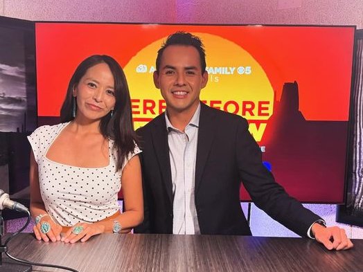 ColtonShone's tweet photo. Ahéhee' @ABecenti (Arlyssa Becenti) for coming on my podcast to talk about you work as a journalist @azcentral. I loved our conversation and hope you inspire other Native journalists! Such a great writer!  https://t.co/VllzdLArcy https://t.co/3ddUnH88pv