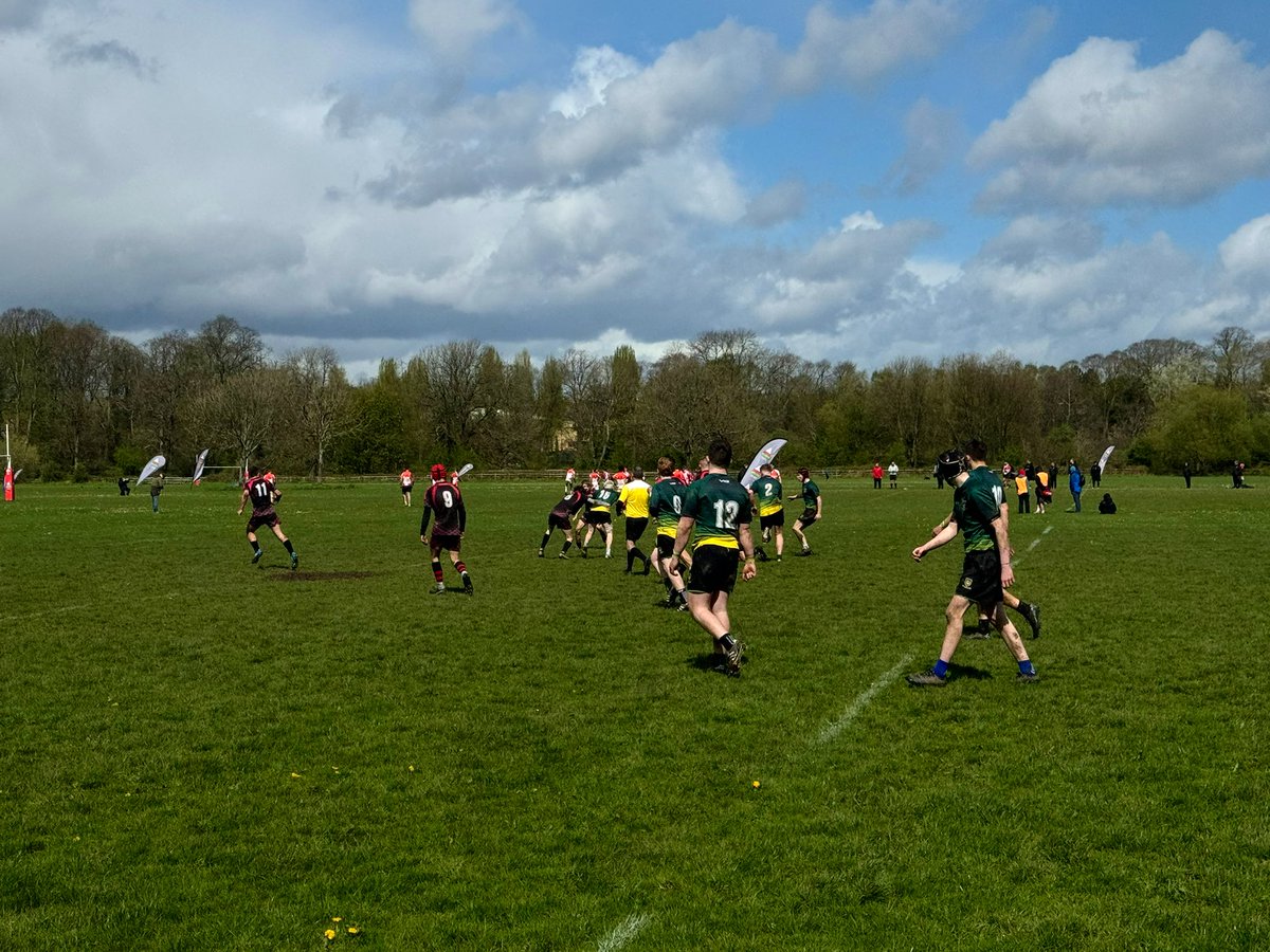 Four seasons in one day 🥶 ☔️ 💨 🌞 <a href="/chwaraeonyrurdd/">Chwaraeon yr Urdd</a> 7’s today, but it didn’t stop the <a href="/coleggwent/">Coleg Gwent</a> BGLZ boys enjoying the well organised day. 👏🏻 #BGLZRugby