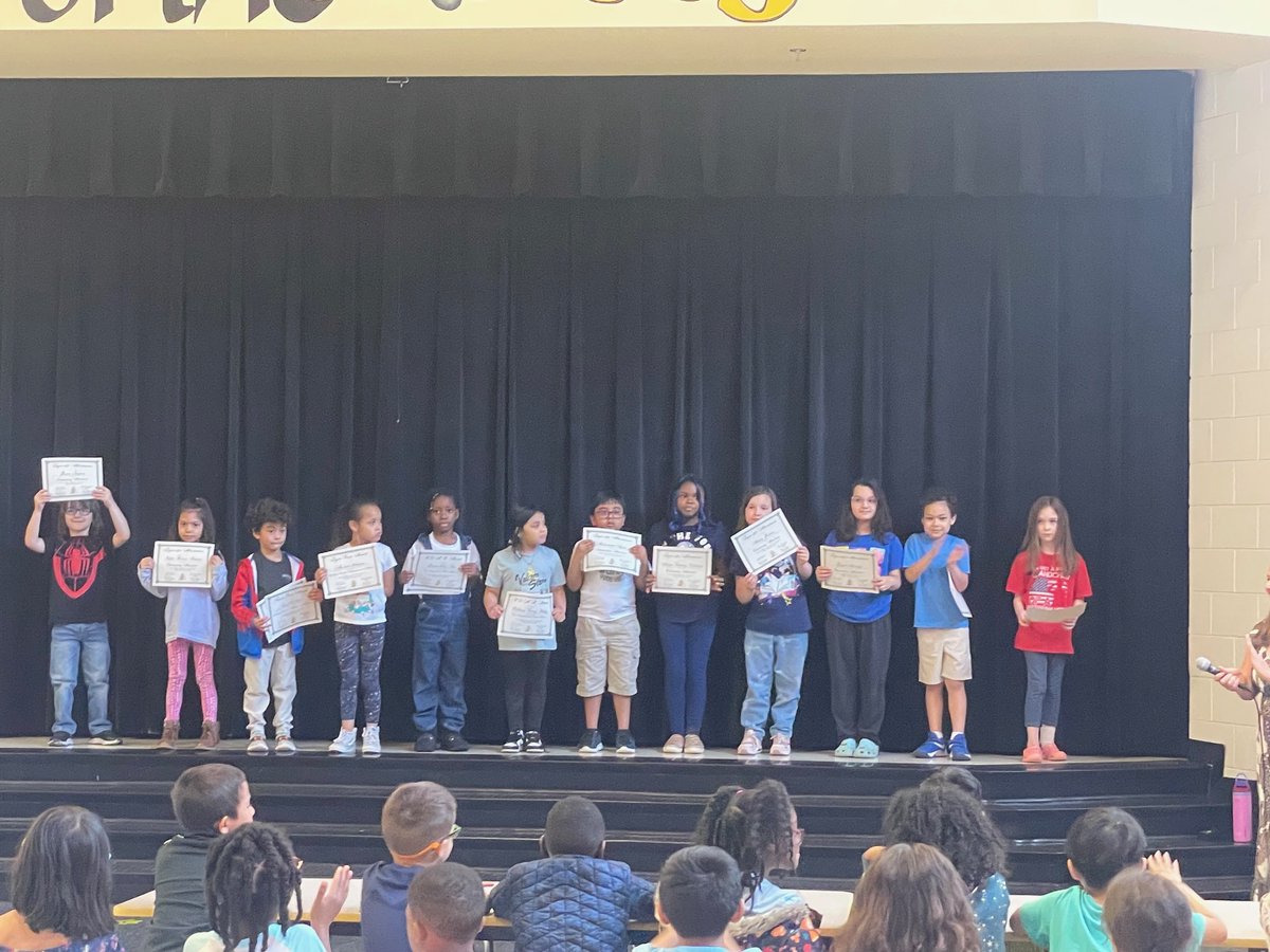 Quarter 3, 1st Grade Award Assemblies! Excellent work Tigers! (1/2)