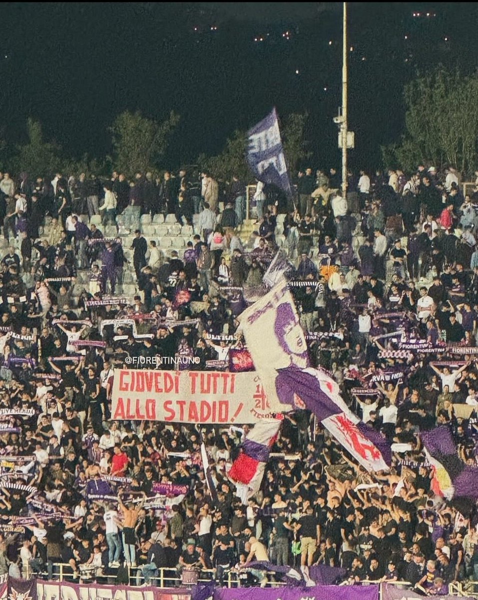 La Fiesole chiama tutti a raccolto per #FiorentinaPlzen 🟣🏟️
#FiorentinaGenoa
.
.
.
#fiorentinauno #fiorentina #acf #forzaviola #firenze #toscana #italia #f1 #seriea #legaseriea #conferenceleague #calcio #italianfootball #stadiofranchi #ultras #hooliganns #violapark