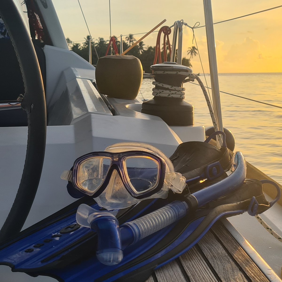 MooringsYachts's tweet photo. β΅οΈ Who's ready to snorkel around Belize? π Dive into Belizean waters and discover the wonders beneath the surface! π€Ώ #TheMoorings #ExploreBelize #Snorkeling
πΈ Simon B.
https://t.co/mH0hqUGTLu https://t.co/7QnbRDlgcu