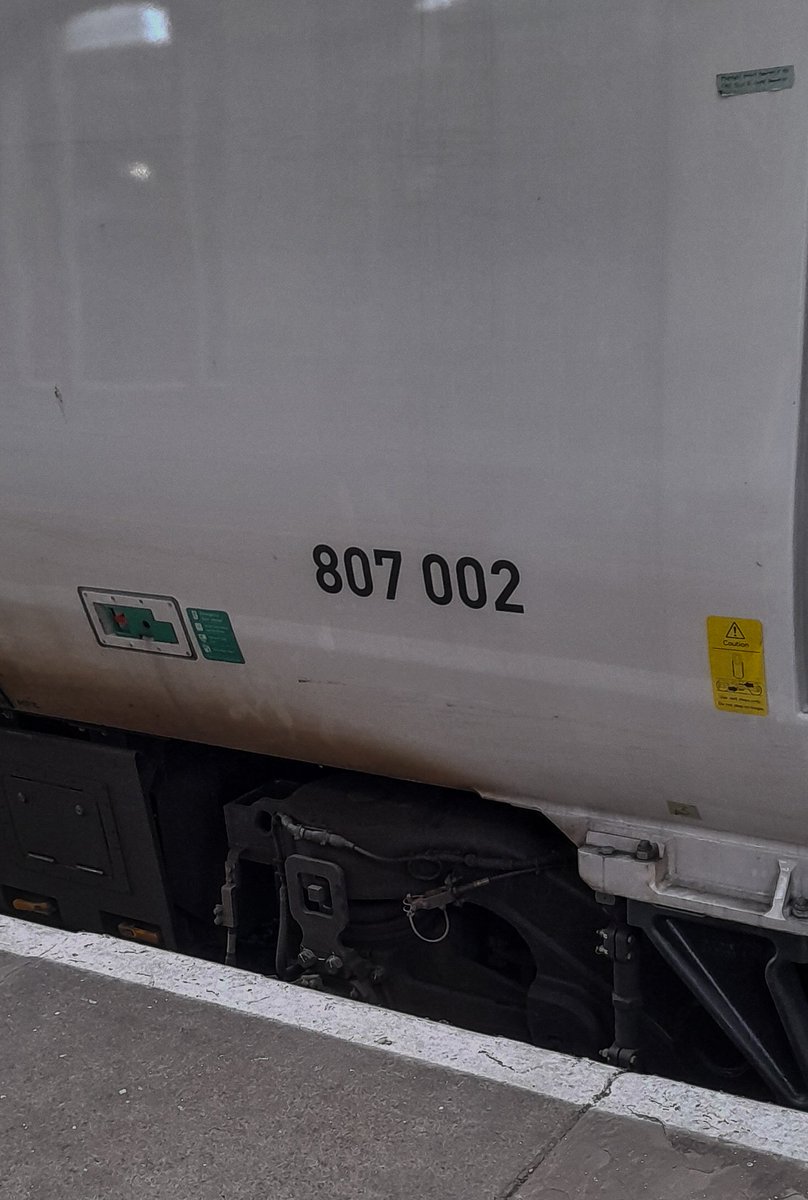 807002 at platform 7 at Preston 15/4/24 #trainspotting