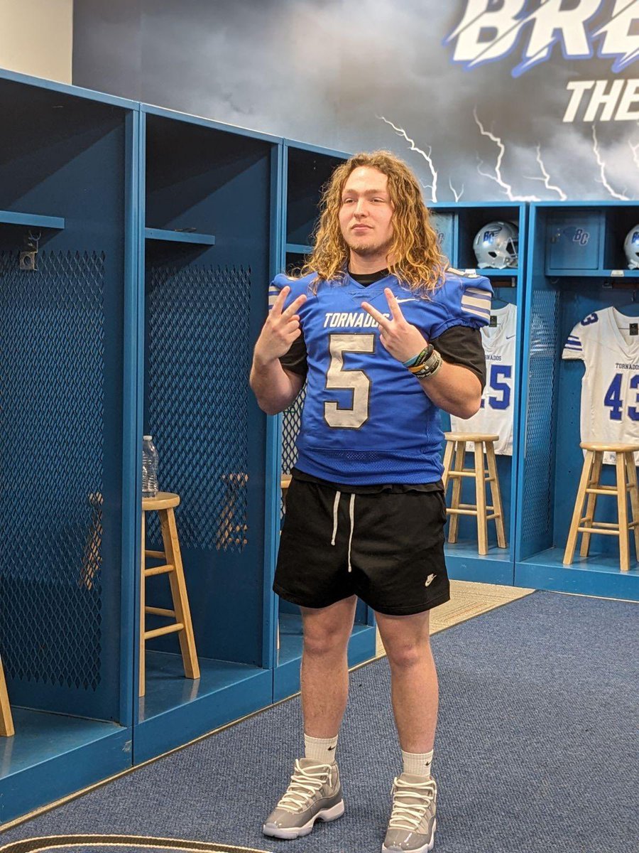 chrishoops22's tweet image. After a great conversation and visit with @ThebigU @Elin6162 @CoachCraw55 I’m blessed to receive my 2nd offer from Brevard College💙