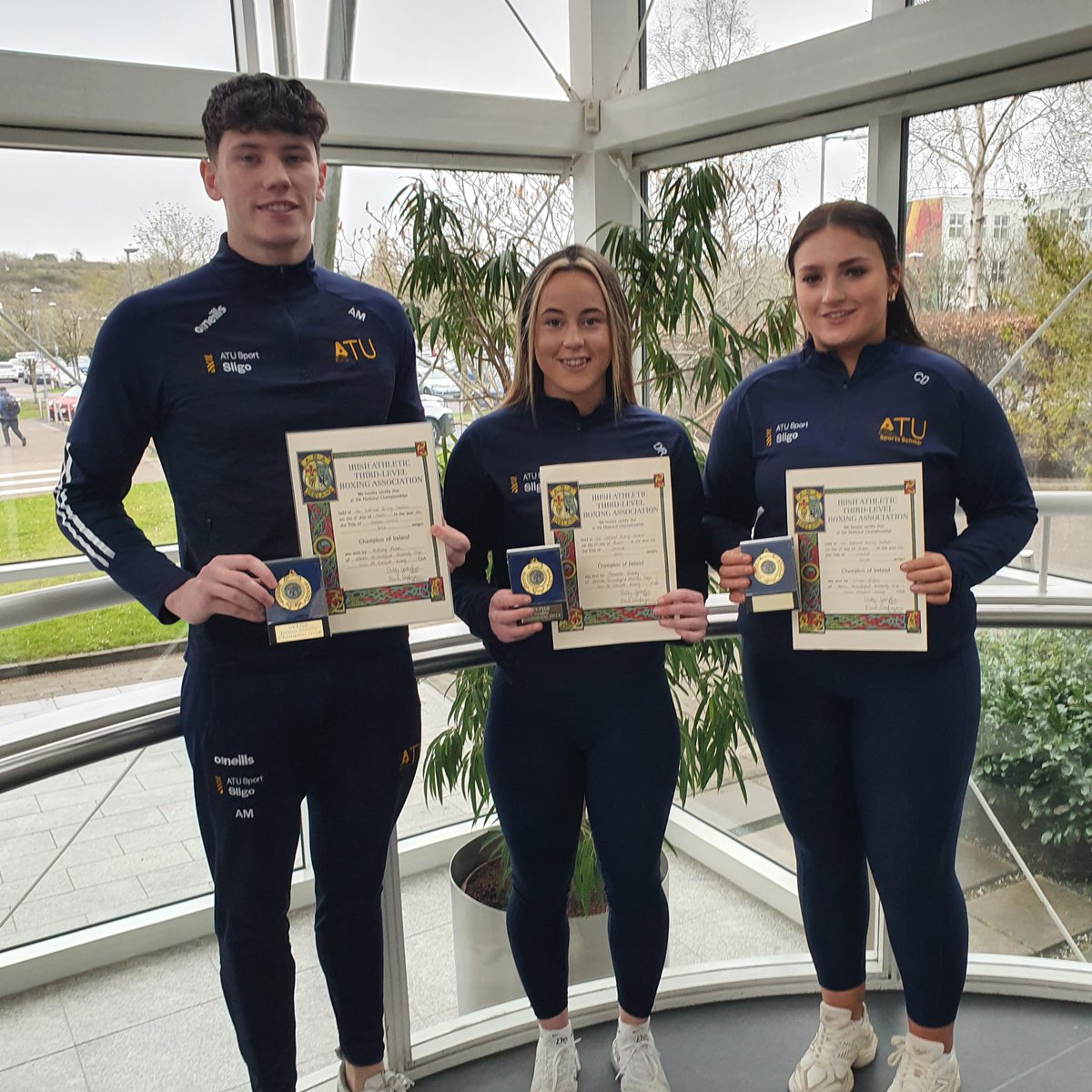 🎉 Massive congratulations to ATU Sligo and ATU St Angelas students Dearbhla Rooney, Clíona D'Arcy and Anthony Maher who each claimed boxing gold at the recent IATBA Championships. Well done all 🥊🔥 #boxing #champions #gold #IATBA #sport #university #AtlanticTU