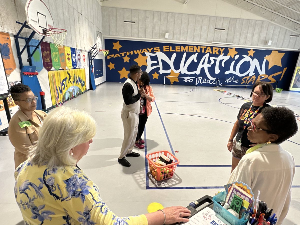 If you bring a legislator to school, they might want to read a book with 2nd grade! Thank you Rep. @ReneePrice4NC not only for your time, but also the 📚🎁 gift of “Grace for President” which Mrs. Mattison’s class enjoyed with you today! #NCGASchoolDay @Pathways_Stars