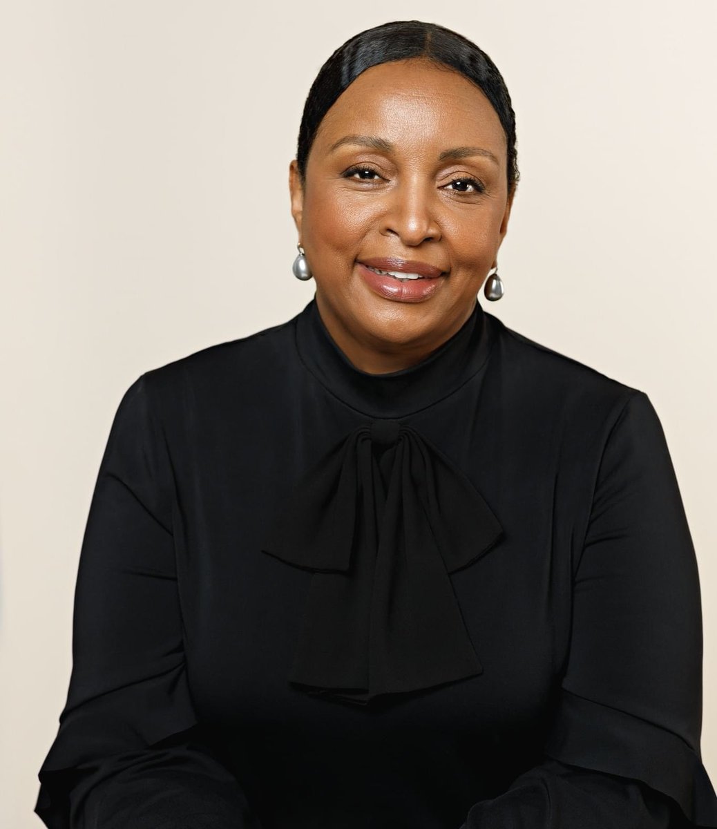 ILPoirierFound's tweet photo. Foundation Jasmin Roy Sophie Desmarais is pleased to announce that Magda Frederik has joined the board of directors as a new administrator. 

Her motto is simple: "I feel good when I do good!"

To discover her biography, you can access this link:
https://t.co/hc7I8yRypE https://t.co/hthdD1K2HJ